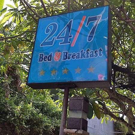 24/7 Bed & Breakfast Jimbaran Eksteriør bilde